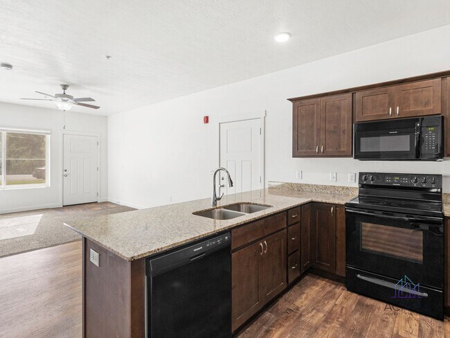 Building Photo - 533 S 850 E