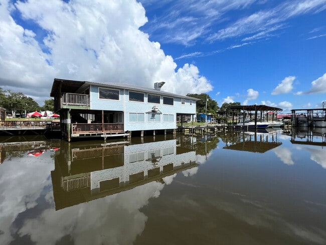 Building Photo - 3213 Willis St