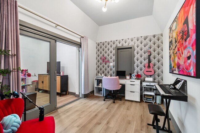 Building Photo - 40 Wellington Ct