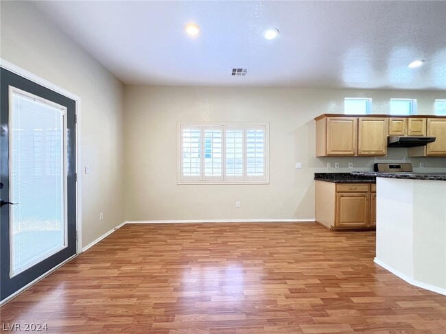 Building Photo - 2985 Panorama Ridge Dr