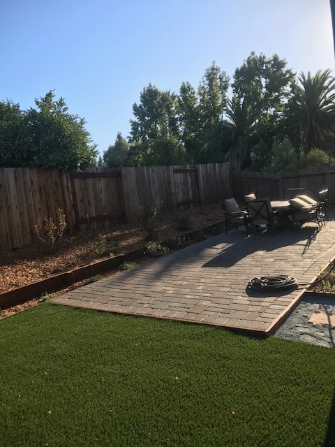 Building Photo - 1599 Cerro Sonoma Cir