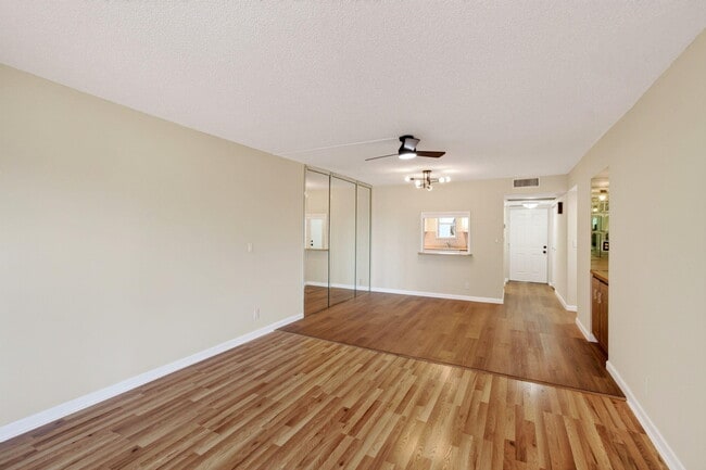 Building Photo - 9440 SW 8th St