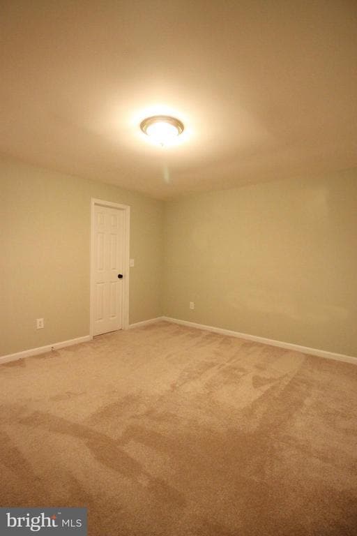 Building Photo - 12058 Edgemere Cir