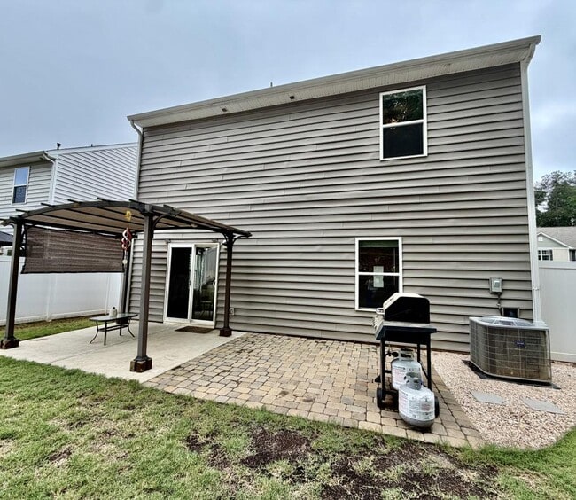Building Photo - 1220 Pecan Ridge Rd