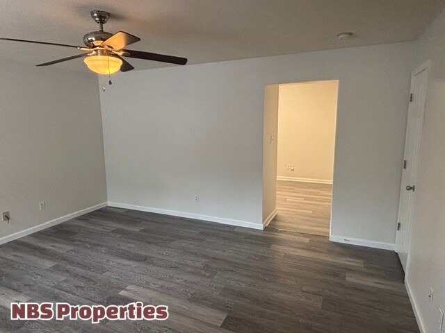 Building Photo - 2920 Colt Dr NE