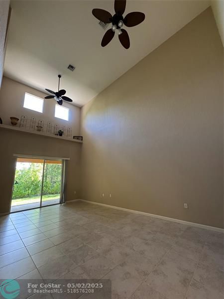 Building Photo - 2565 Stockbridge Square SW