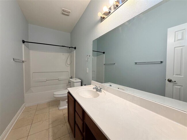 Building Photo - 1721 E Mesa Park Dr