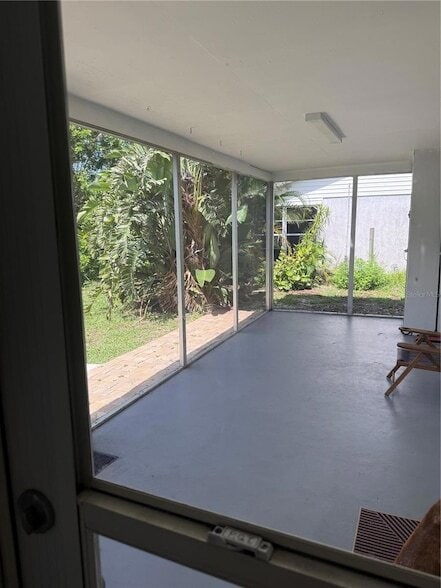 Building Photo - 462 Briarwood Rd