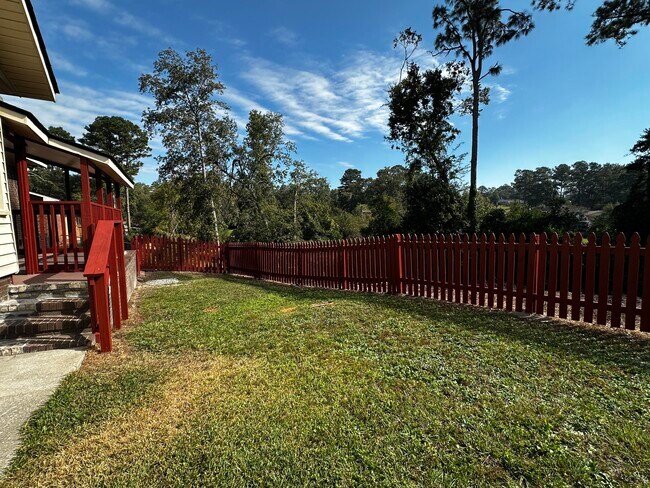 Building Photo - 2139 Kingsley Ct