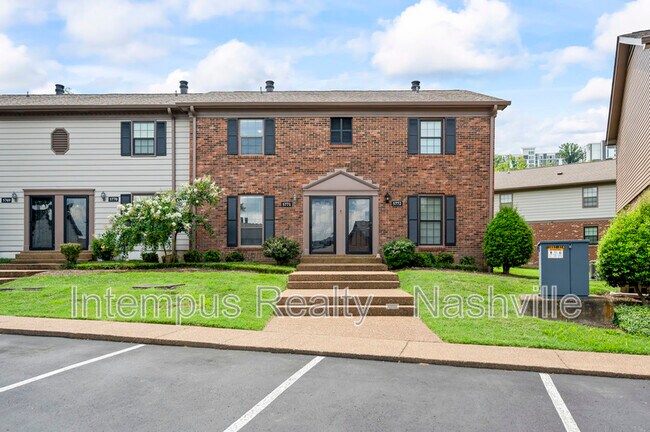 Building Photo - 5771 Brentwood Trace