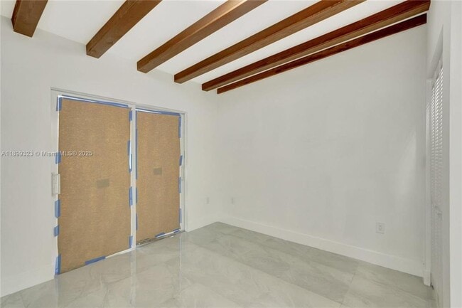 Building Photo - 2501 NW 21st St