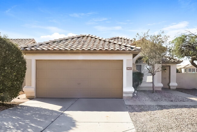 Building Photo - 7427 W Tina Ln