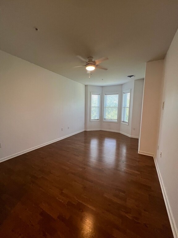 Building Photo - 110 Trotter Rd