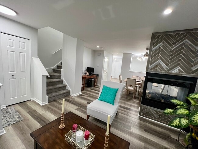 Building Photo - 113 W Big Horn Dr