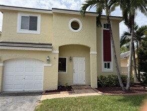 Building Photo - 804 NW 99th Ave