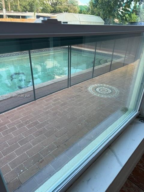 Building Photo - 828 Fairway Dr