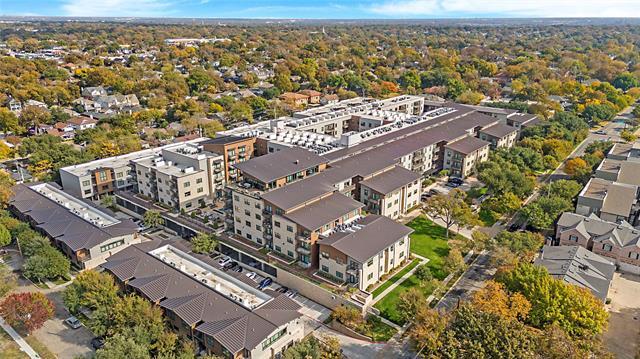 Building Photo - 5613 Belmont Ave