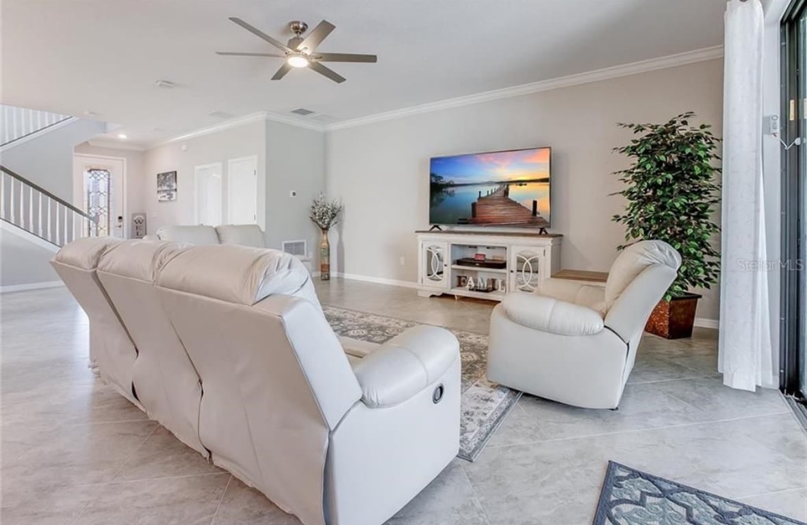 Building Photo - 14209 Florida Rosemary Dr