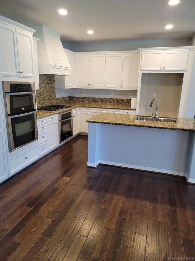 Building Photo - 15503 Bristol Ridge Terrace