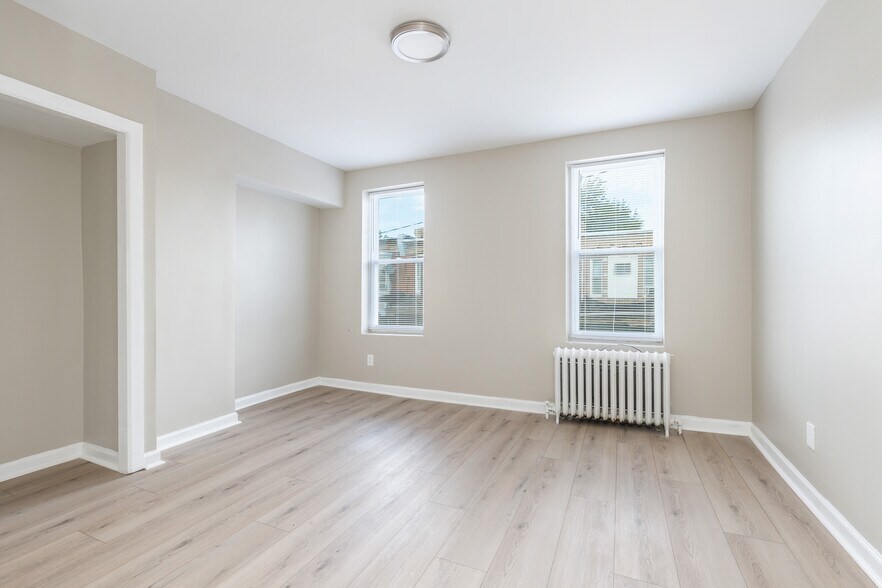 Building Photo - 3400 Reach St