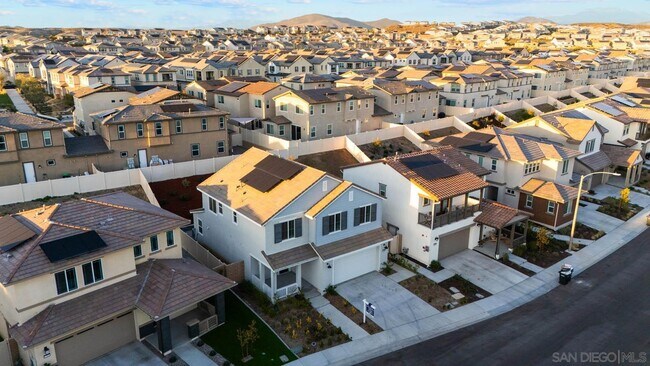 Building Photo - 32188 Penstemon Wy