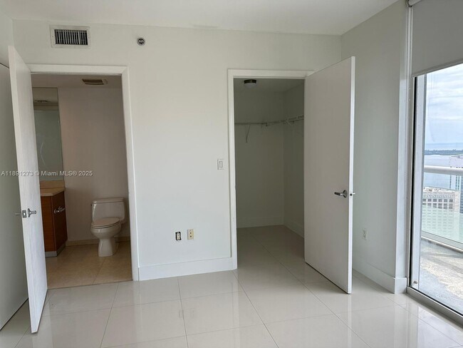 Building Photo - 50 Biscayne Blvd