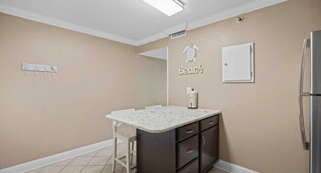 Building Photo - 769 Sundial Ct