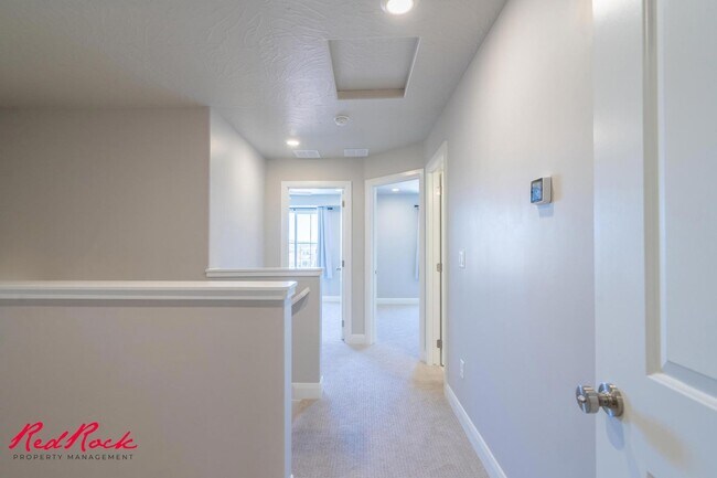 Building Photo - Welcome to Your Dream Home!