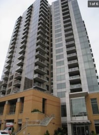 Building Photo - Bellevue Washington Square. One bed, One full bath. 1 Reserved parking. 17th floor. Concierge