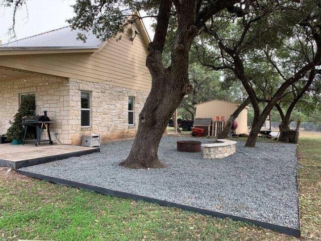 Building Photo - 2551 Spring Valley Dr