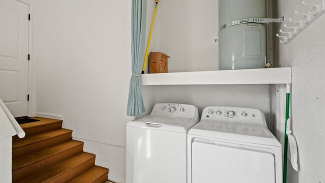 Building Photo - 156 Vineyard Cir