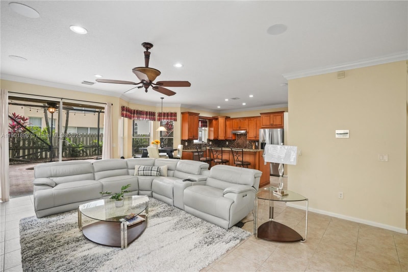 Building Photo - 15674 SW 53rd Ct