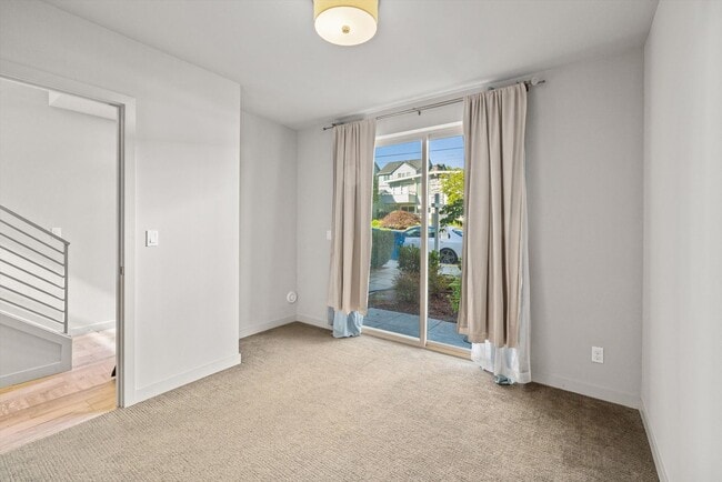 Building Photo - LUXURY MAGNOLIA 3 BED TOWNHOME FOR RENT W ...