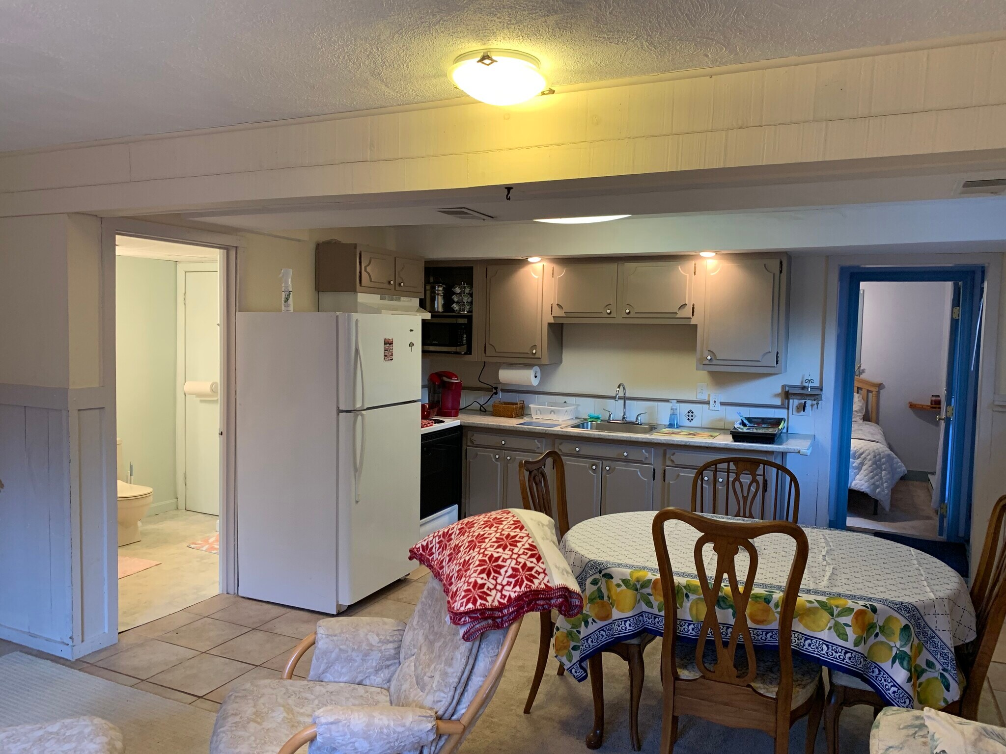 Kitchen - 5 Bradford Rd