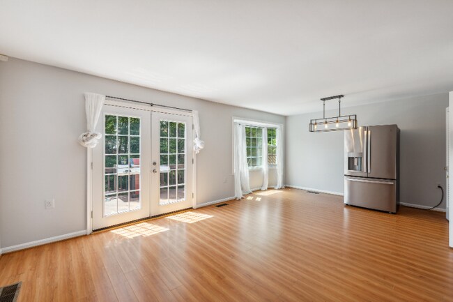 Building Photo - 3829 Ogilvie Ct