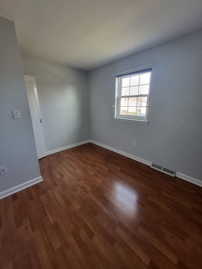 Building Photo - Well Maintained 3 Bedroom Townhome in East Lampeter Township