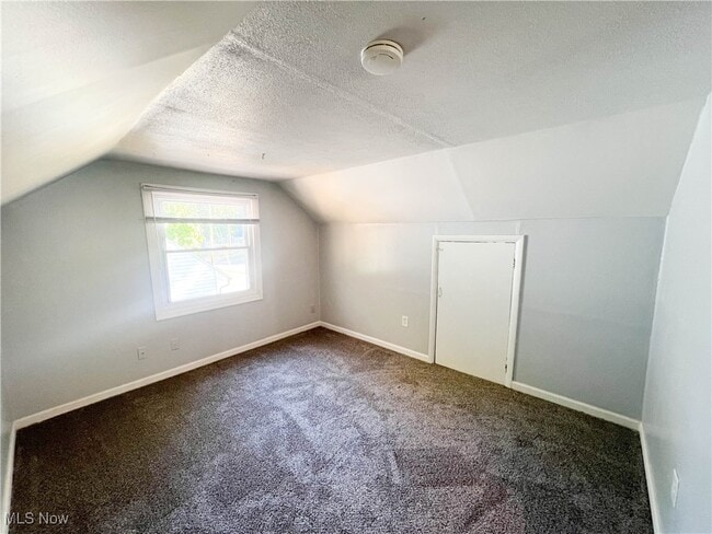 Building Photo - 2290 Suncrest Dr