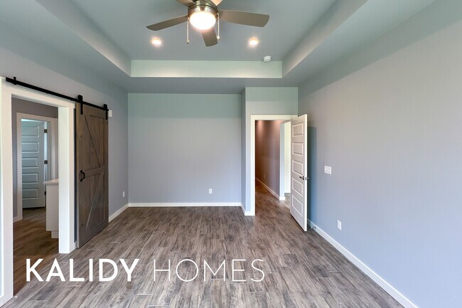 Building Photo - 17857 Salem Rd