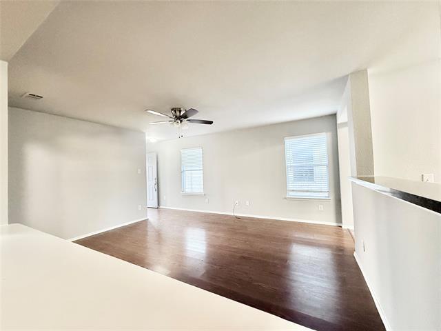 Building Photo - 5912 Ridge Lake Dr