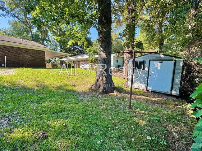 Building Photo - 176 Scenic Dr