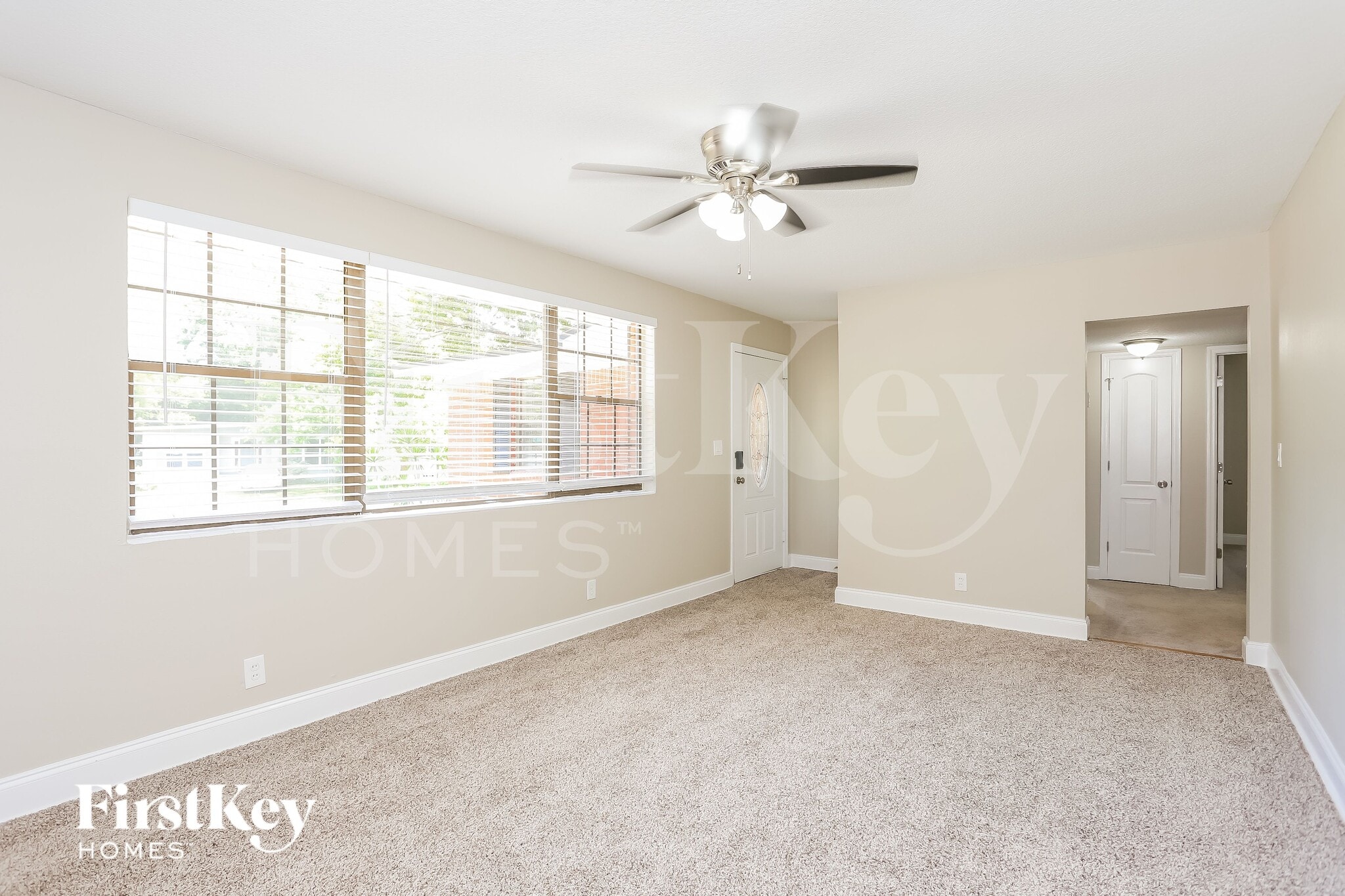 Building Photo - 6641 Pine Summit Dr