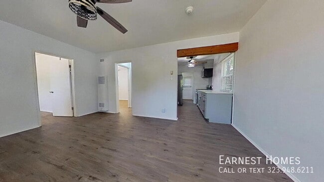 Building Photo - 15544 Romar St