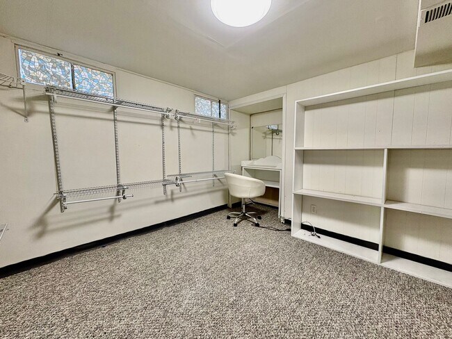 Building Photo - Freshly Renovated 4-Bedroom Home in the Hazelwood School District