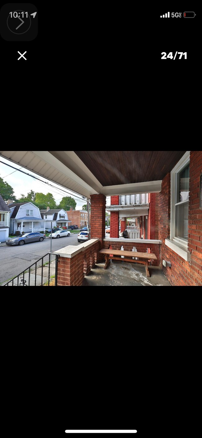 Building Photo - 2355 Chickasaw St