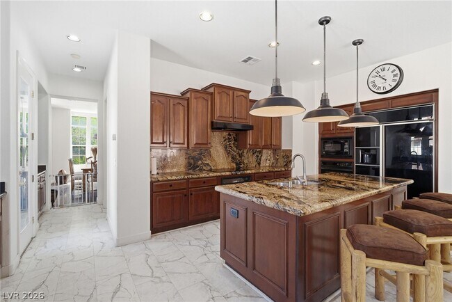 Building Photo - 1409 Chambolle Ct