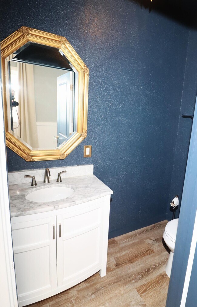 Building Photo - 120 S Court St