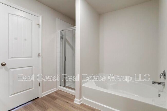 Building Photo - 124 Cramsford St