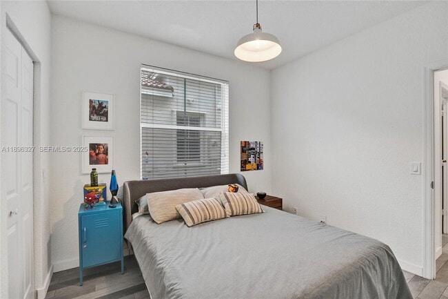 Building Photo - 1725 Winterberry Ln