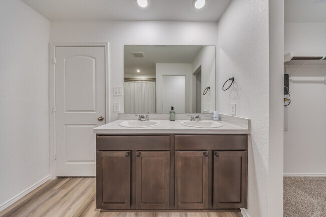 Building Photo - 1134 Sultana Spgs Ct