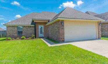 Building Photo - 315 Hill Ridge Dr